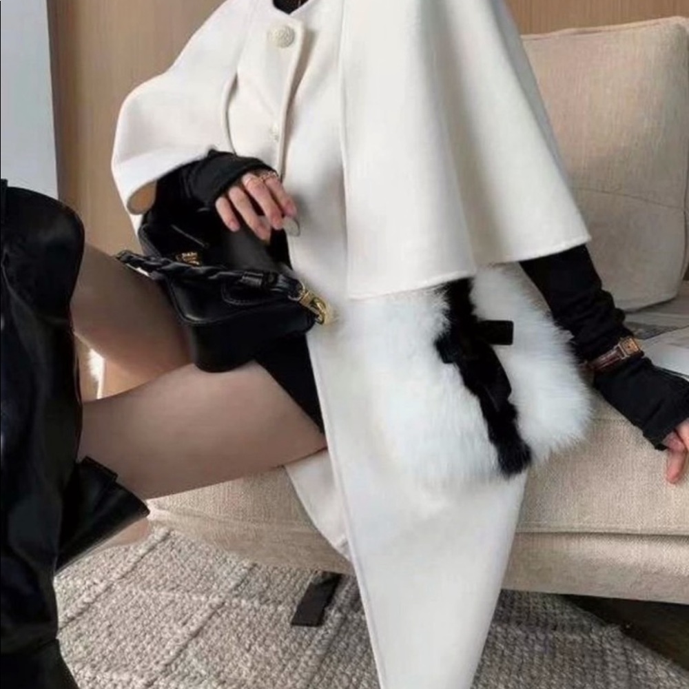 Fendi capes with fur pockets with tags